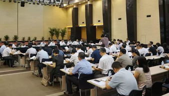 2015中國—東盟博覽會暨商務(wù)與投資峰會組委會會議 深化合作，共創(chuàng)繁榮